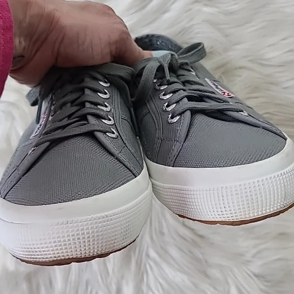 Superga Women's Sneakers Size 8.5 Gray Brand New Shoes Travel Casual Cute Comfy - Picture 4 of 7